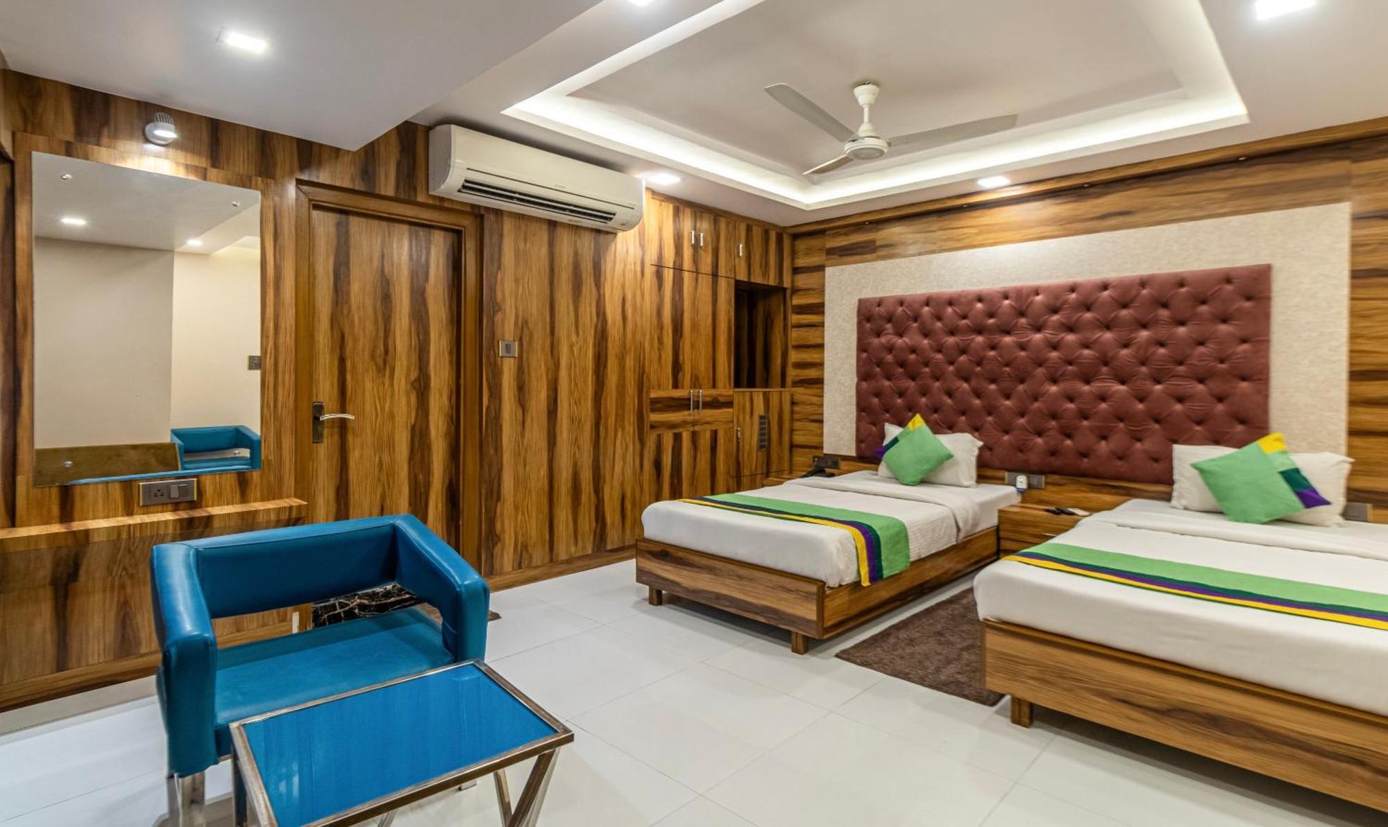 Hotel Orion Crystal Kolkata Exterior photo